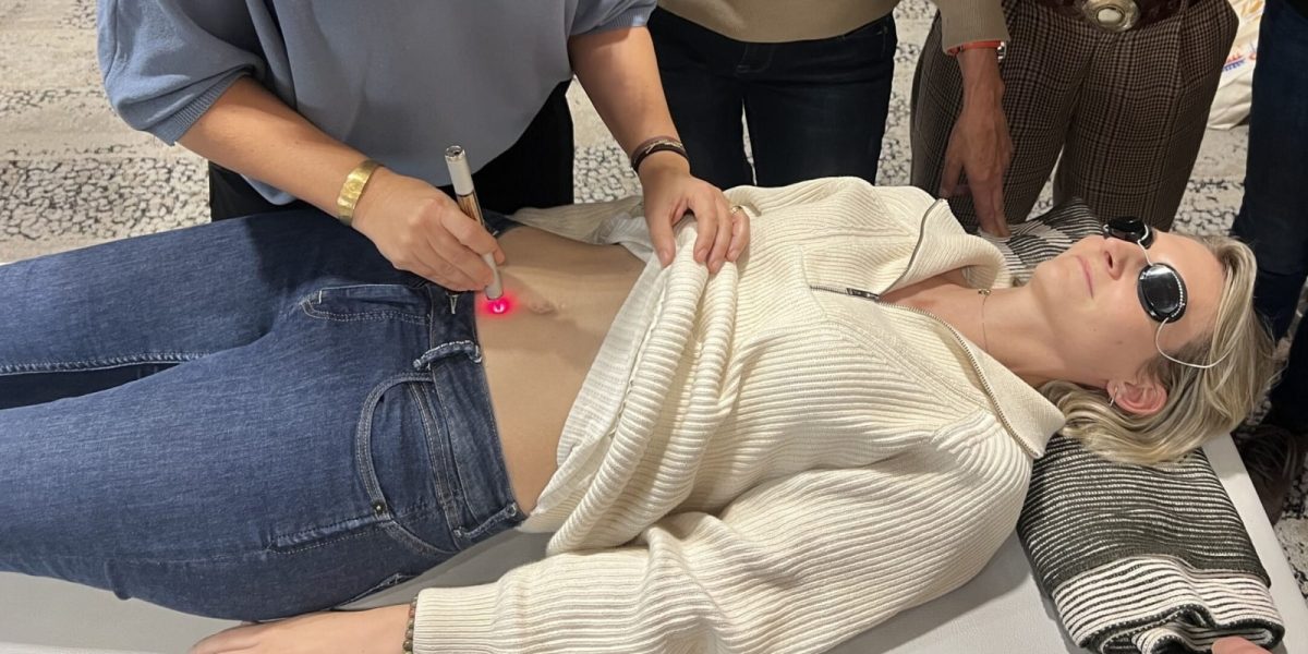 Lasertherapie Anwendungsgebiete in der Praxis mit Softlaser bei Salutogenia