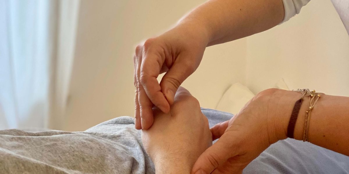 Symbolbild zur Wahrnehmung in der Akupunktur und Medizin – Verbindung von Körper, Geist und Regulation